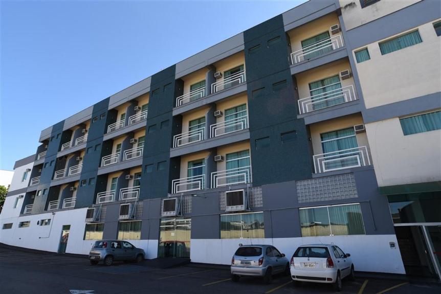 Podium Apart Hotel Varginha  Exterior photo